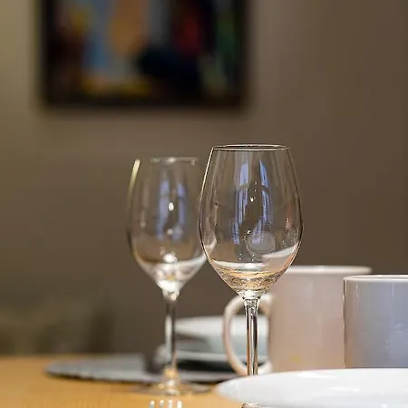 Kalnina Quiet In City Center Apartman Riga